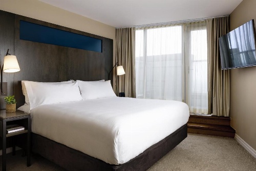 One King West Hotel And Residence image 22