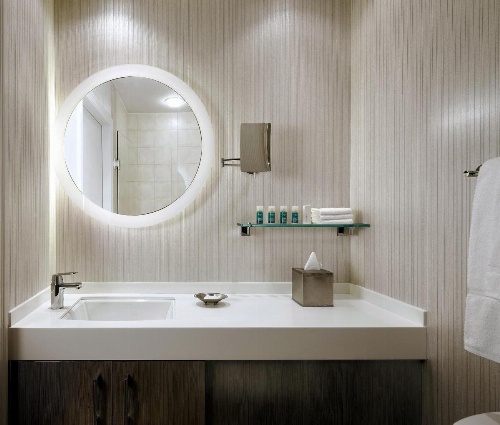 One King West Hotel And Residence image 24